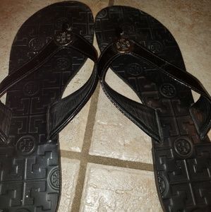 Tory Birch flip flops